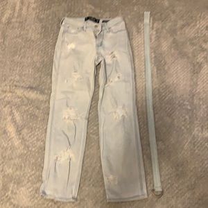 Hollister mid-rise crop boyfriend jeans distressed